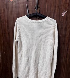 Embroidered V-Neck Cream Sweater