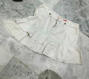 Cute Ruffled Mini Skirt