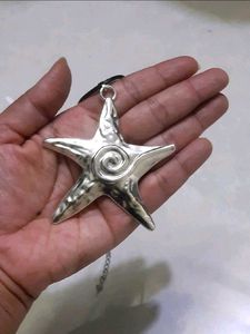 Trendy Necklace Pendant With Leather Cord