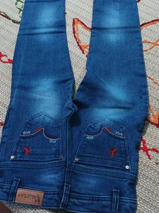 Girl's Stylish Denim Jeans