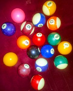 POOL BALLS 🎱