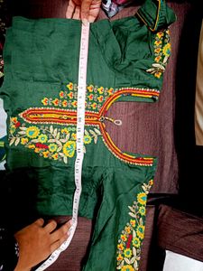 Elegant Green Embroidered Suit with duppata