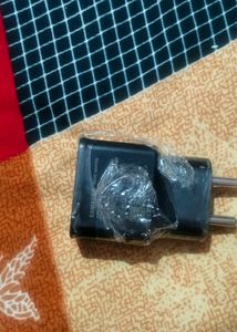 Brand New  Original Samsung Adapter