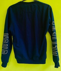 Sweater For Unisex || New Condition ||