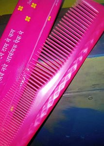 Vintage BABA 10000 Pink Comb Set Of 2