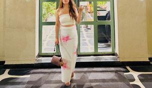 Chic Floral Crop Top & Skirt Set