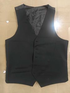 Classic Black Formal Vest Medium Size