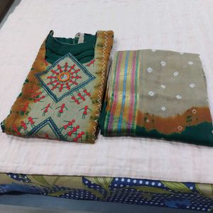 women kurta with dupatta
