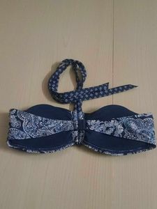 Stylish Blue Paisley Bikini Top