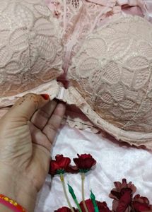 Pink Lace Push-Up Bra