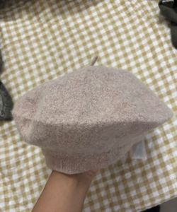 Soft Beige Beret Hat