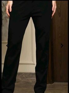 Straight Fit Full Length Black Pant With Pockets