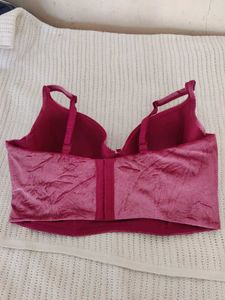 VICTORIA SECRET Velvet Pink Bra
