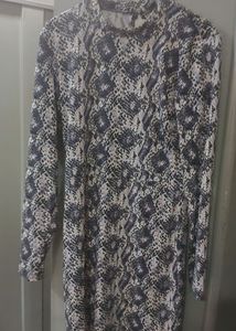 h &m Stylish Snake Print Long Sleeve Dress