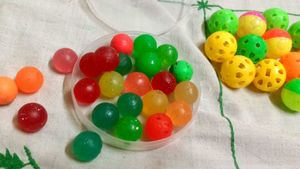 Mini Bouncing Bolls &amp; Space Boll