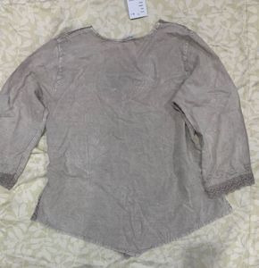 Embroidered V-Neck Tunic Top