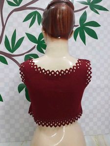 (700)Unique Black and Red Sleeveless Top