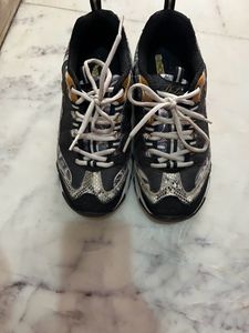 Casual Shoes