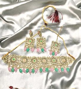 Stunning Gold Plated Kundan Jewellery Set
