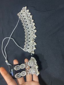 Stunning Silver Choker & Earrings Set