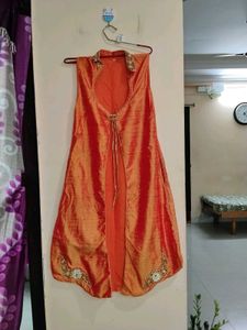 Orange Embroidered Kurta Set(2 piece set)
