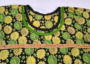 Retro Floral Print Midi Kurti