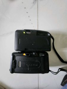Kodak &amp; Klik Basic 35mm Film Cameras