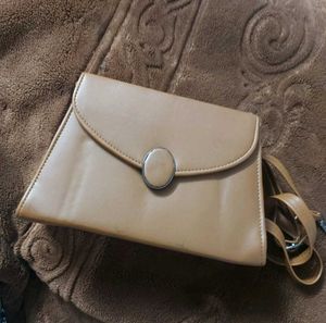 Stylish Tan Crossbody Bag