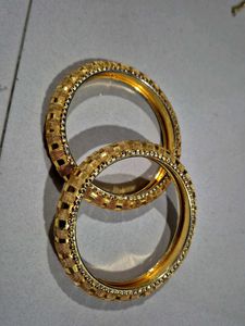 Elegant Gold Tone Bangles