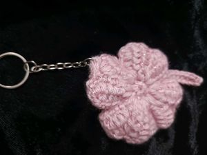 crochet clover keychain 🍀