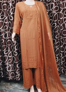 Pure Chikankari Lakhnowi Rayon Kurti Set