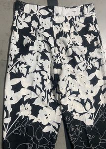 Chic Floral Print Pants