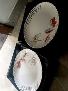 Elegant Floral Dinner Plate 2