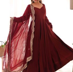 Trendy Outfit Collections for your Attractive Look