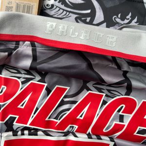 Nike x Palace England Jersey – Grey