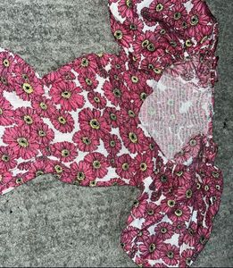 Vibrant Pink Floral Puff-Sleeve Mini Dress