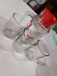 GLASS JUG SET...