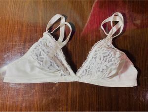 White Lace Detail Bra