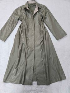 light weight Classic Long Trench Coat size M