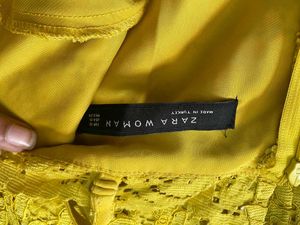 ✨ Zara Women’s Mustard Yellow Lace Midi Dress 💛