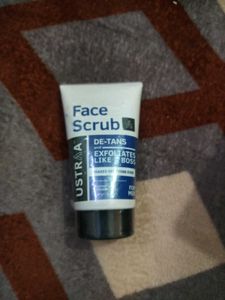 Ustraa Scrub