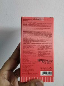 DOT &amp; KEY Strawberry Dew Tinted Sunscreen
