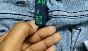 United Colors Of Benetton Damage Jeans