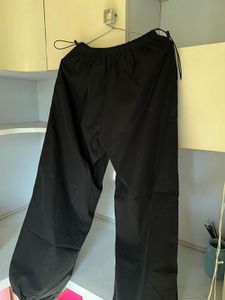 Urbanic Black Wide Leg Drawstring Parachute Pants