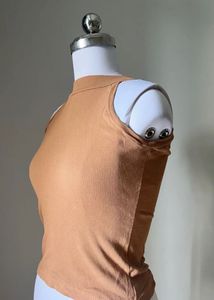 Ribbed Mock Neck Tank Top