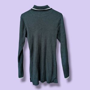 Women's Ribbed Turtleneck Sweater