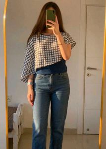 Stylish assymetrical Checked Top