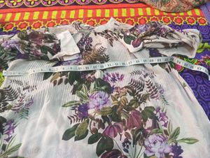 Floral Print Long Sleeve Top