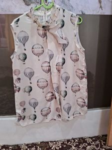 Unique Hot Air Balloon Print Sleeveless Top