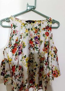 Floral Off-shoulder Flowy Top- Breezy & Bold